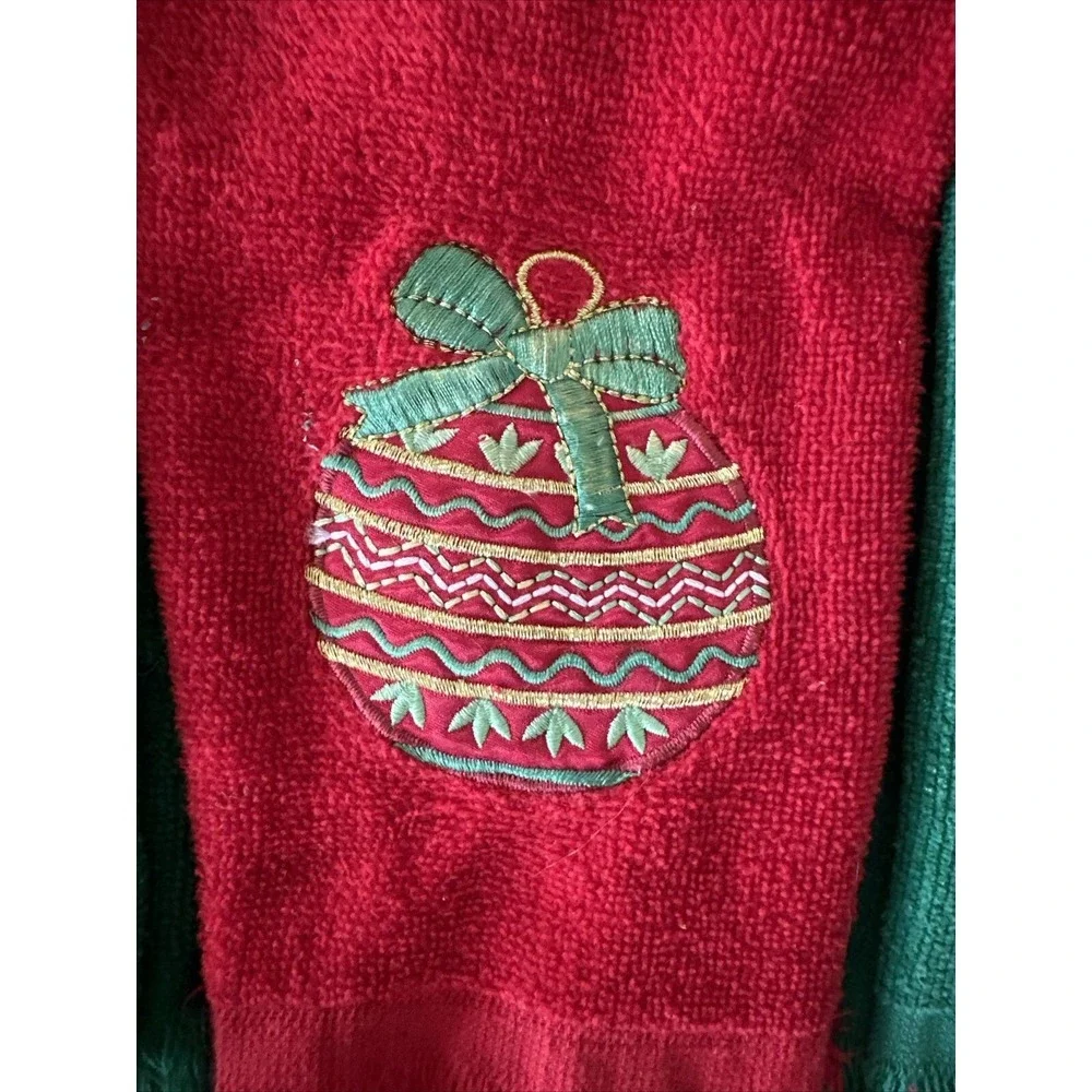 4 Vintage‎ Christmas Printed Hand Guest Fingertip Towels